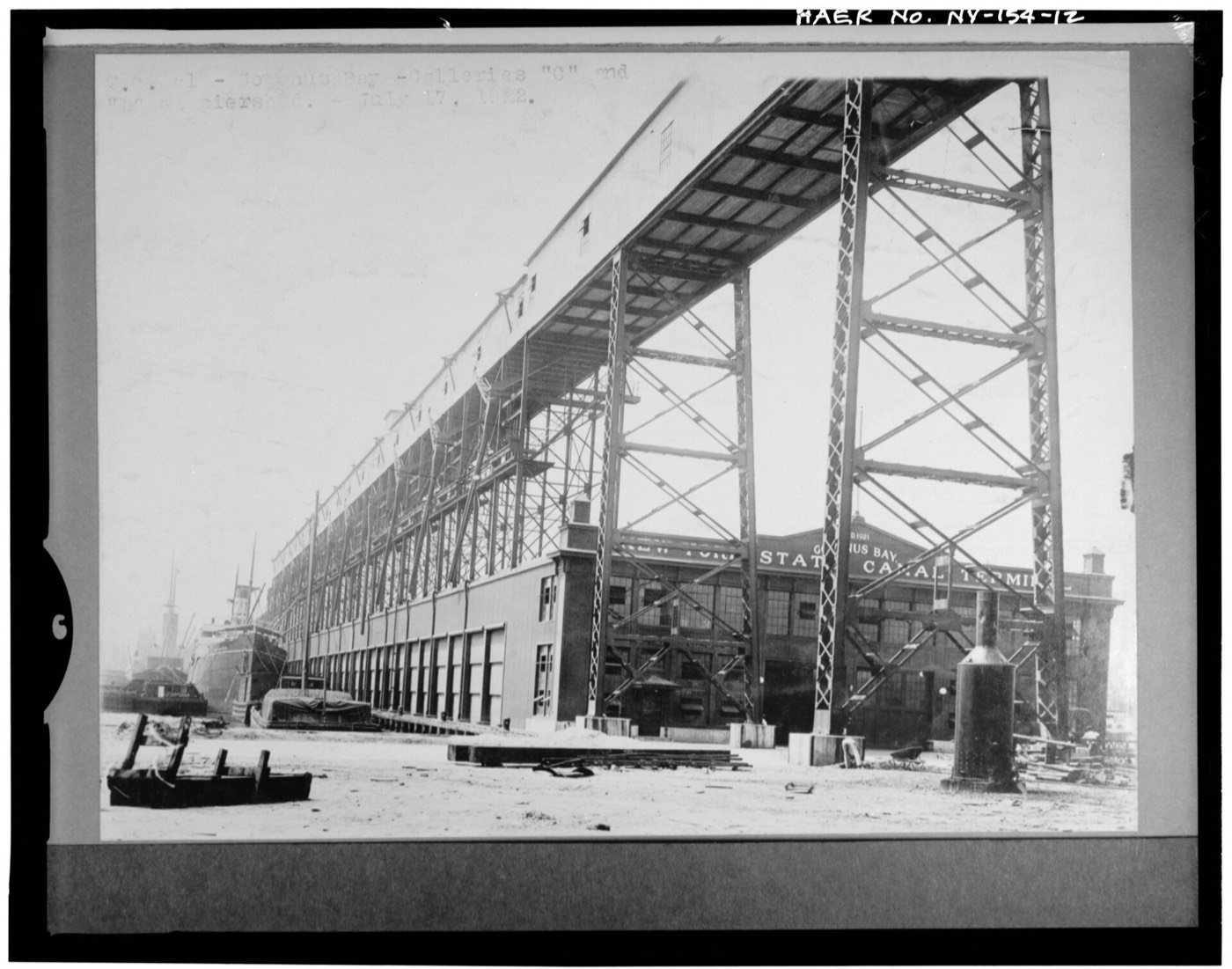 Steel conveyor galleries under construction, 1922